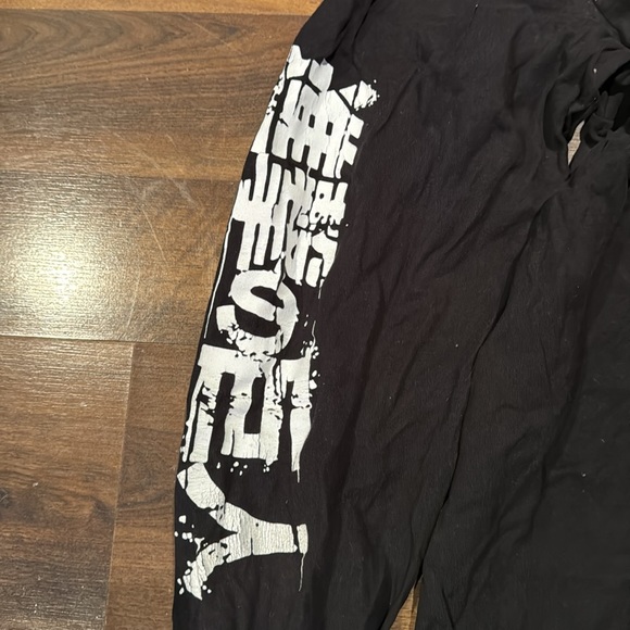 Attack on titan long sleeve shirt - Picture 3 of 6